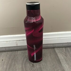 ⭐️ Corkcicle Karim Rashid 20 oz Sport Canteen